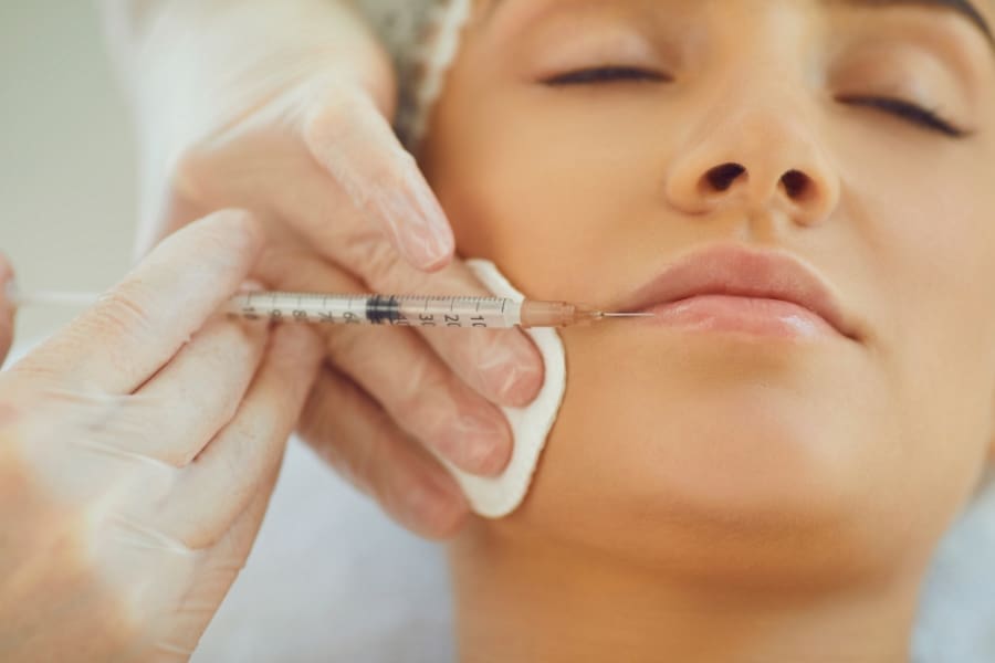 How Working Mums in Healthcare Can Create Careers That Fit Their Families